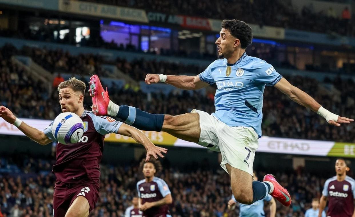 AYX体育赛事-曼城前锋补时绝杀，完成逆转好戏