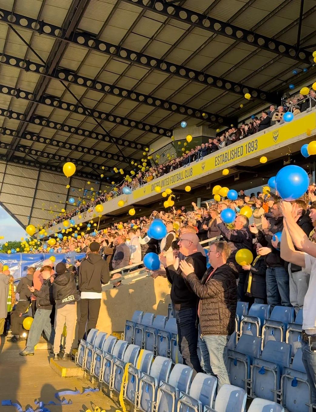 包含昆士柏流浪者取得胜利，留住英甲席位的词条