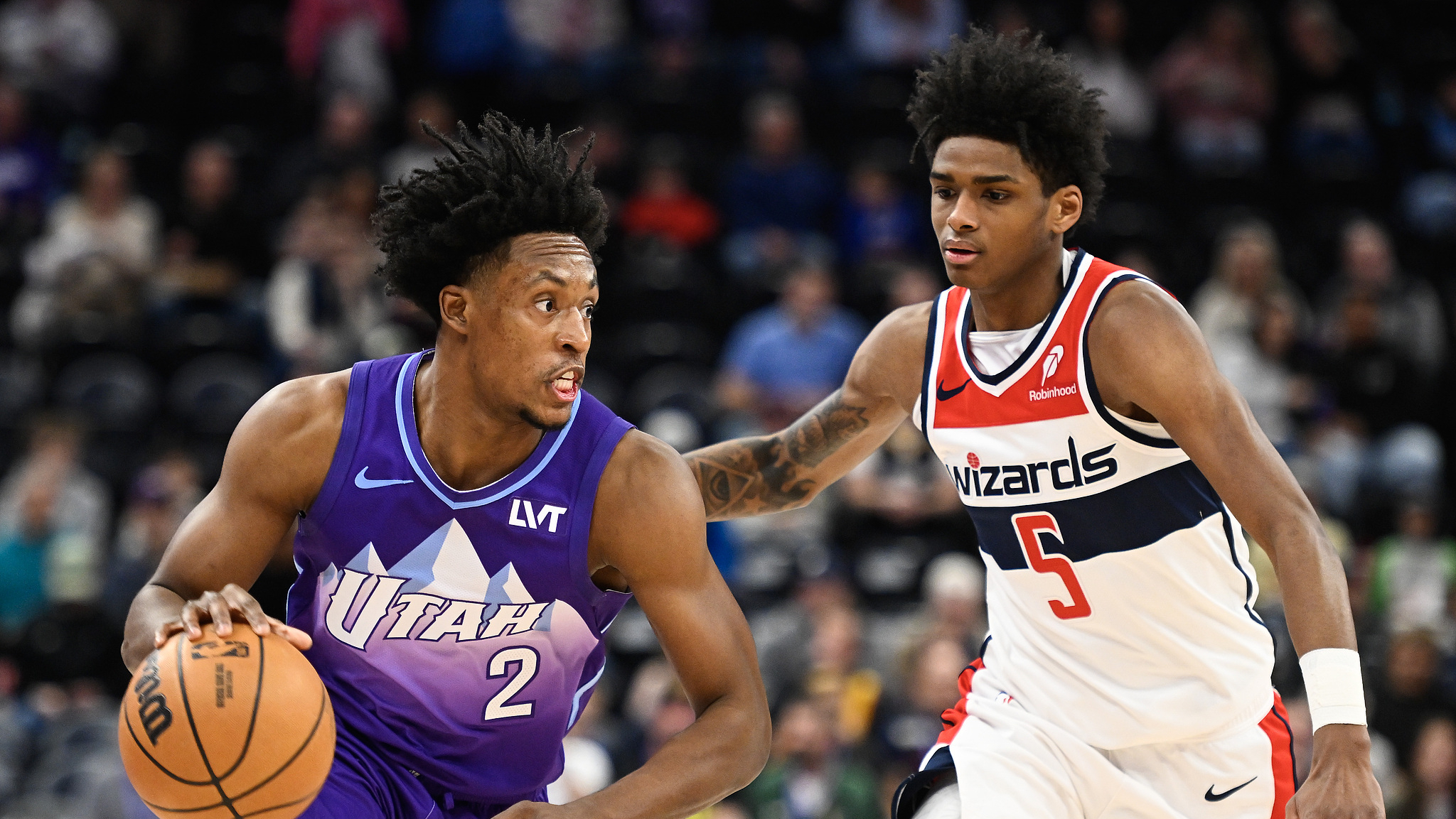 关于爵士队遭遇困境，球员心态面临考验的信息