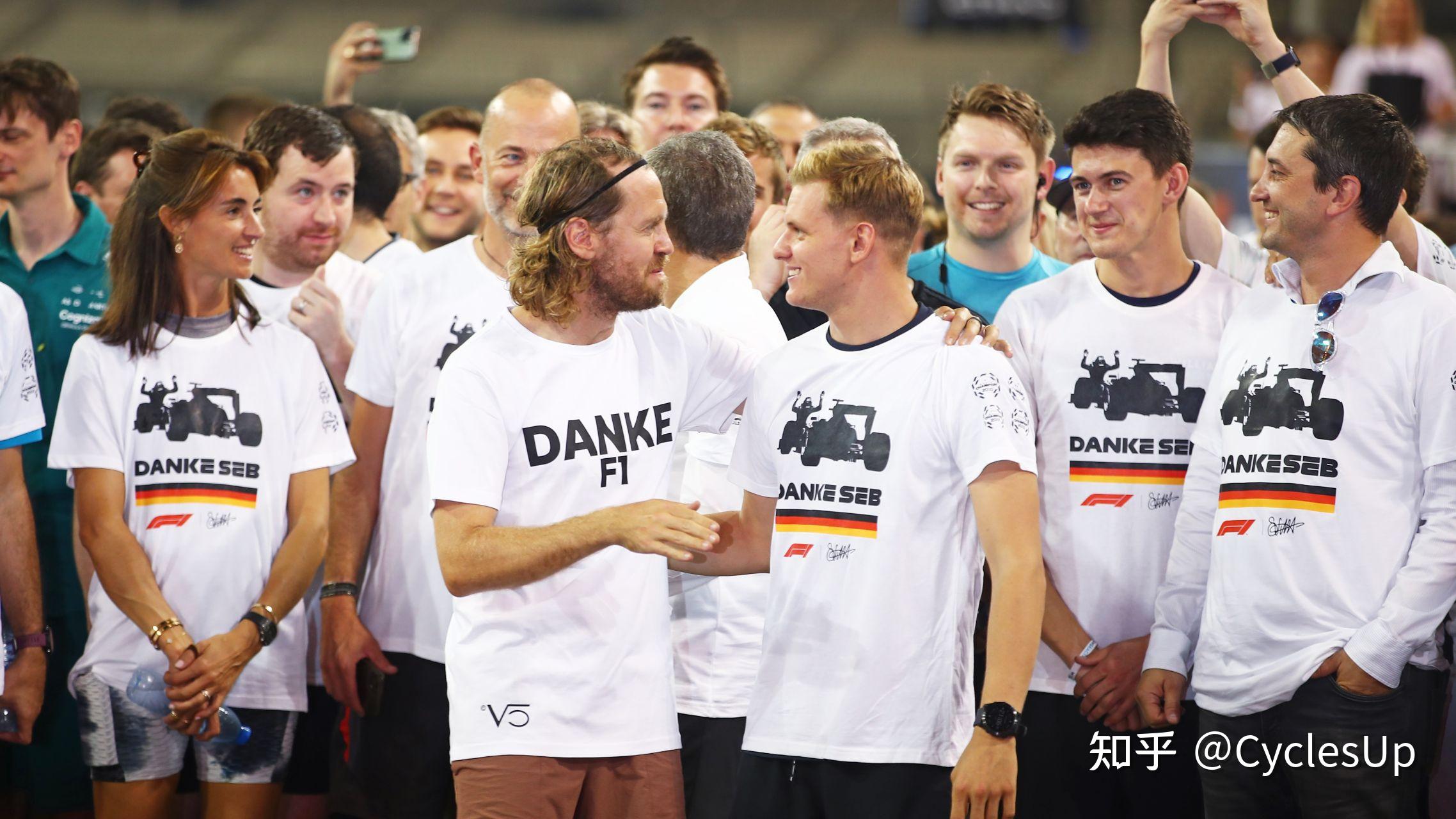 爱游戏大厅-关于威廉姆斯翻盘阿斯顿马丁，佩雷兹扛起全队的信息