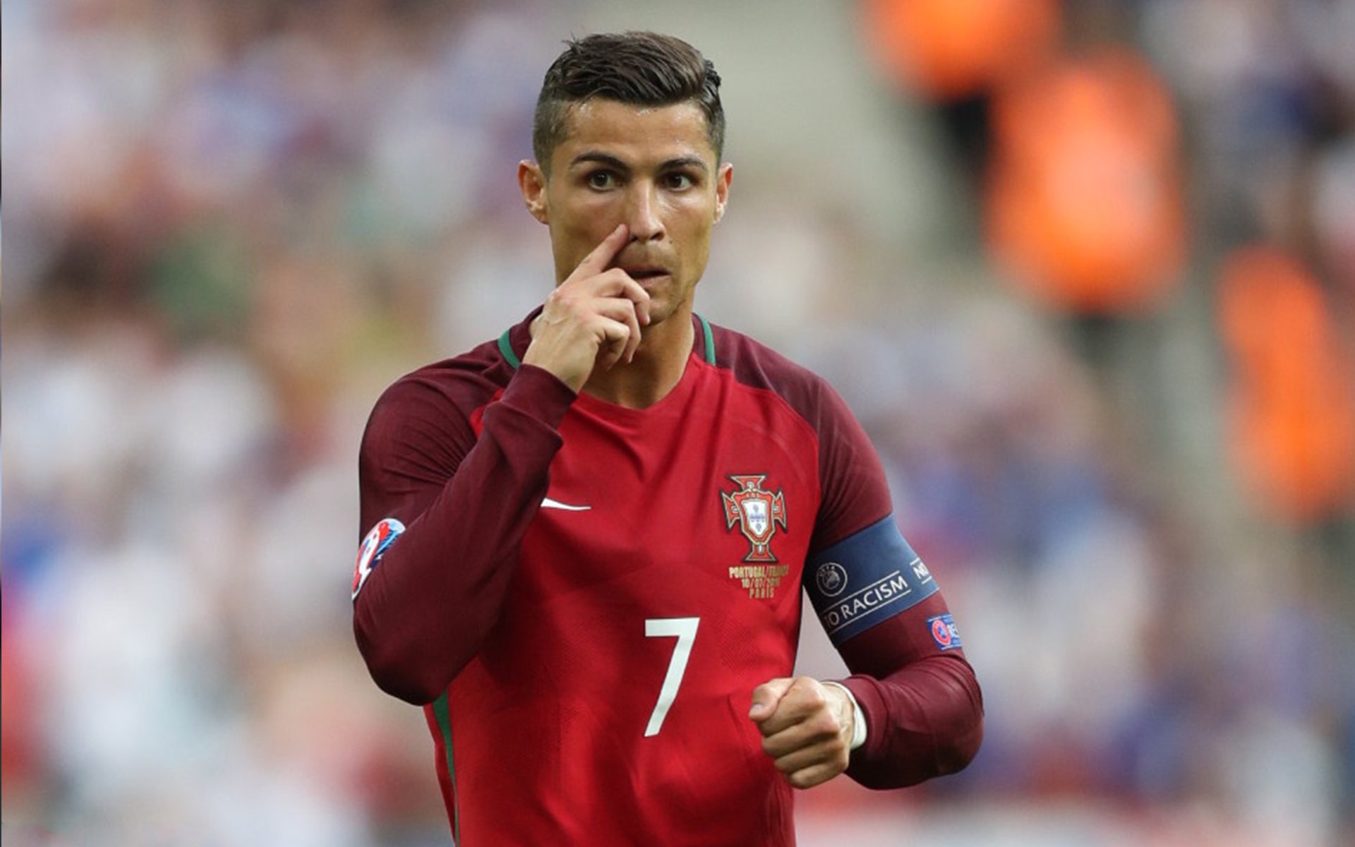 欧冠决赛之夜,李刚仁关键节点连续得分,亚洲之光改写欧洲足坛历史